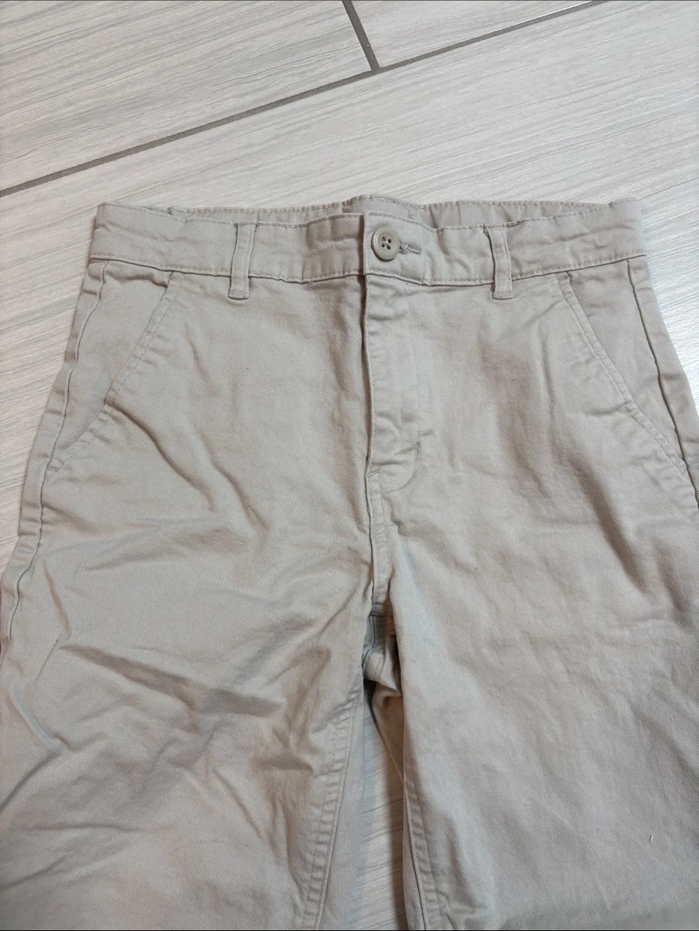 Kids Old Navy Casual Khaki Shorts Size 12